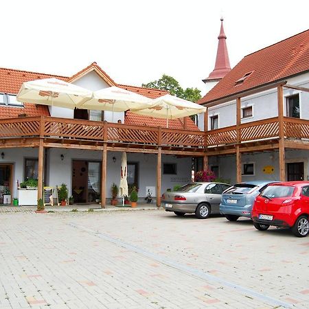 Pension U Dubu Františkovy Lázně Exterior foto