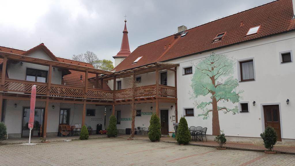 Pension U Dubu Františkovy Lázně Exterior foto
